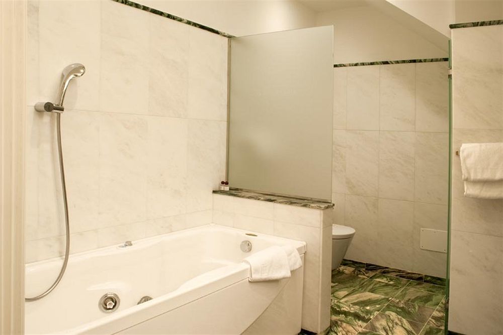 Guest house Centre And 2*